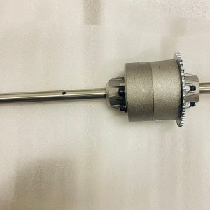 Axle Complete w/sprocket